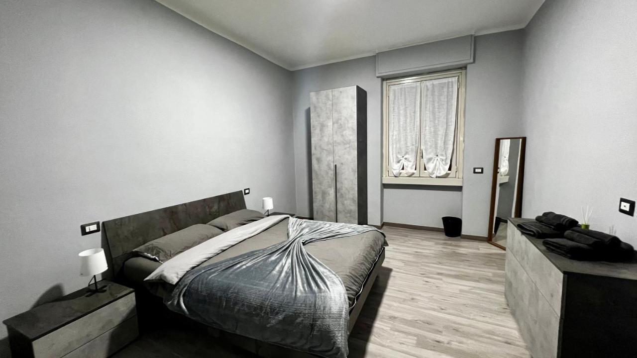 A.P. Appartamento O Camera Corsico Buitenkant foto